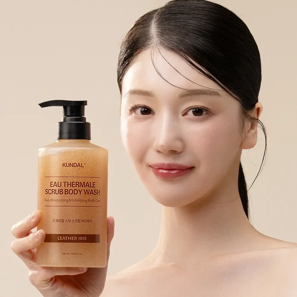 Kundal Eau Thermale Body Wash Cozy Darjeeling
