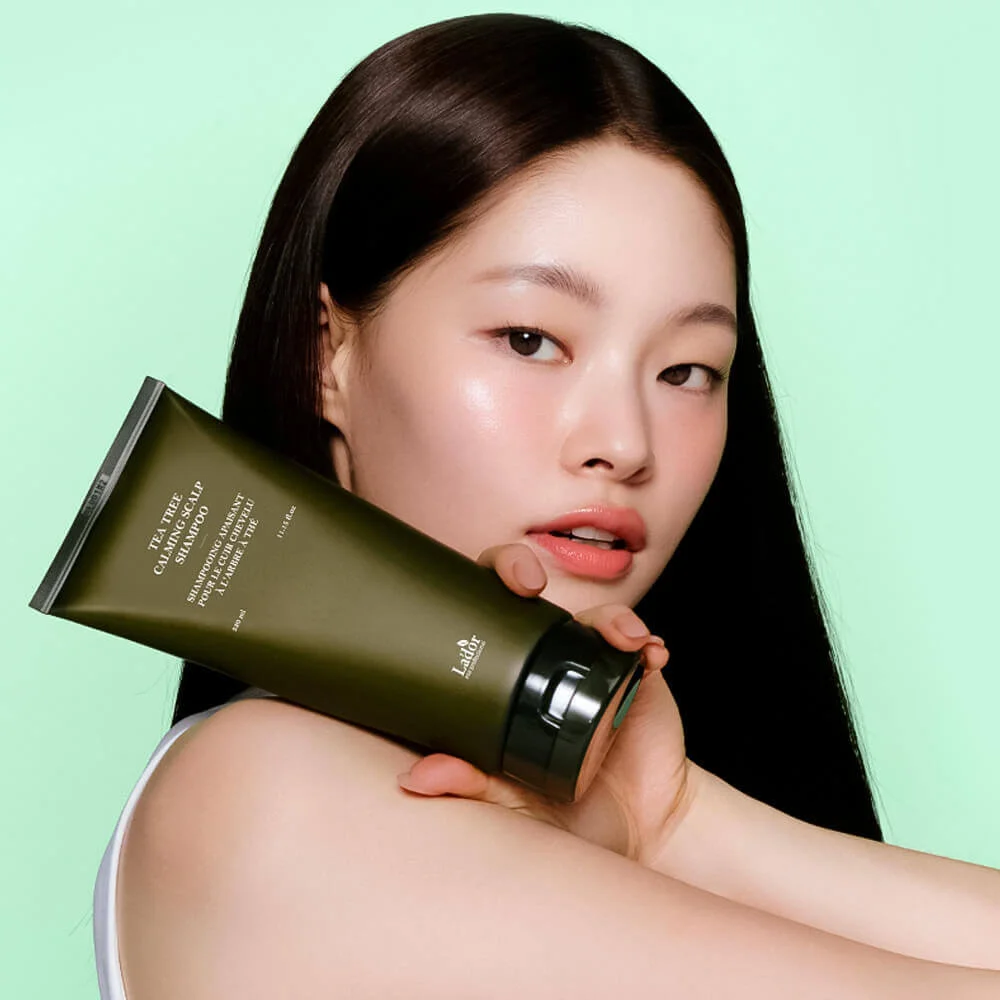Шампунь La'dor Tea Tree успокаивающий для чувствительной кожи головы