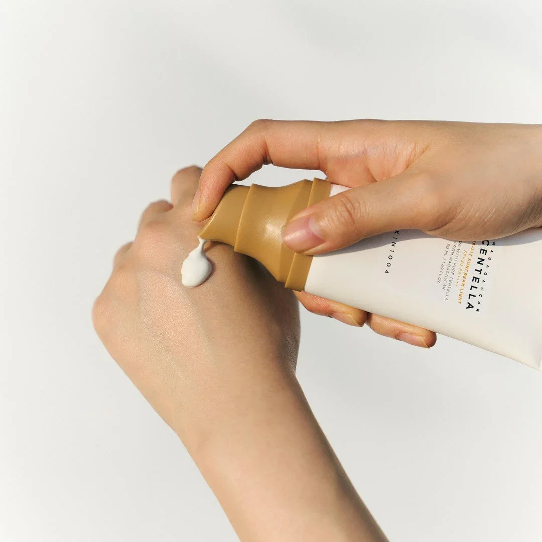 קרם הגנה אולטרה קל סנטלה SPF30